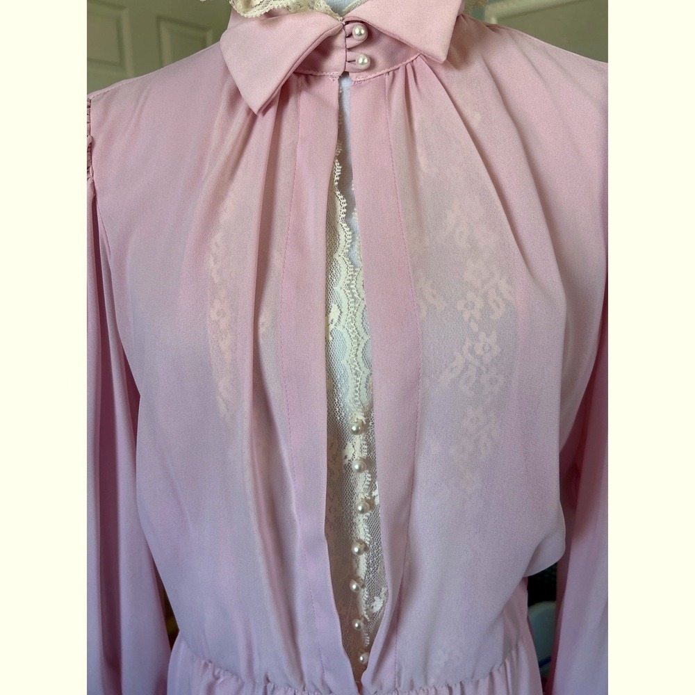 Vintage REO Originals Pink Lace Midi Dress Pearl Button Long Sleeve ILGWU USA 16